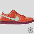 Nike SB Dunk Low Mystic Red Rosewood